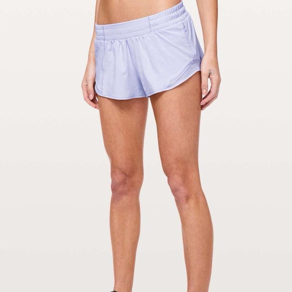 Lululemon Hotty Hot Low Rise Short 2.5” *Lined - Picture 5 of 8